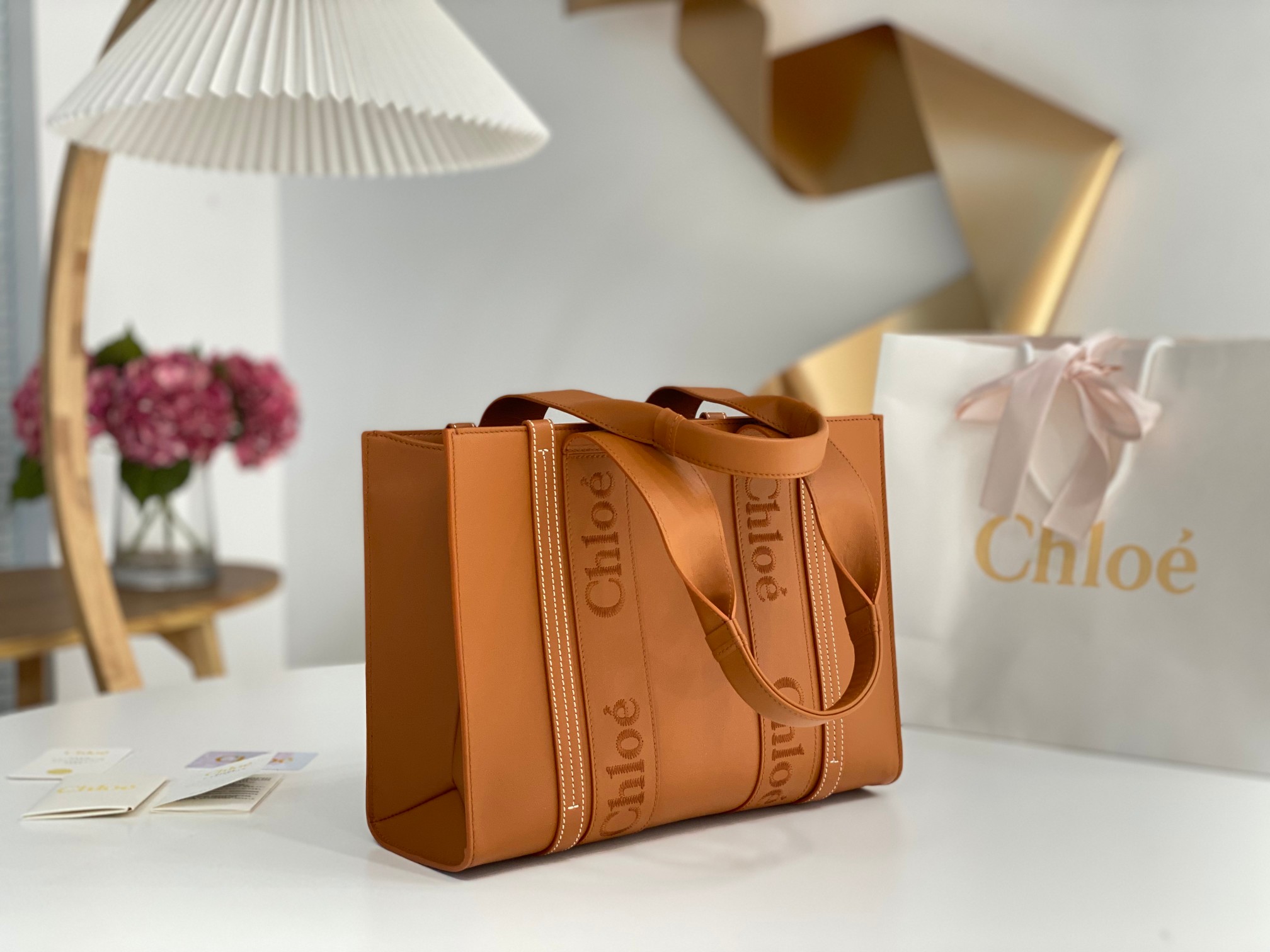 Chloe Medium Woody Tote Bag In Caramel Soft Smooth Calfskin Leather